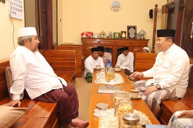 Bacabup Hendy Siswanto Bersilaturahim Keliling Pondok Pesantren di Jember